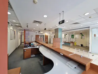 Spatiu comercial parter | 275 mp. | Registru Comerțului