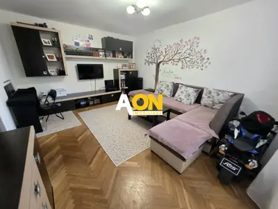 Apartament 2 Camere, Decomandat, Zona Cetate, Etaj 1