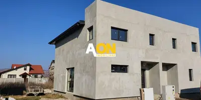 1/2 Duplex, 3 camere, 3 bai, 212 mp teren, Alba - Micesti