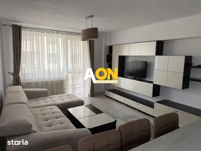Apartament 3 camere de închiriat – zona Centru