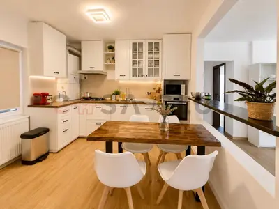 4 camere + dressing, la cheie, parcare, bloc nou, Între Lacuri