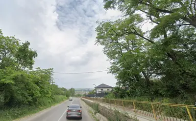 Tomesti,  teren intravilan, 400 mp, la strada asfaltata