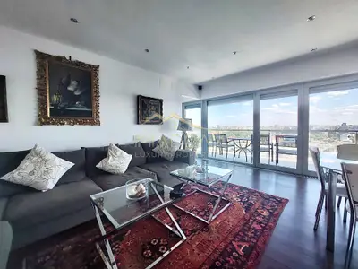 Apartament cu 3 camere  *102 mp + terasa 24mp* // Kiseleff
