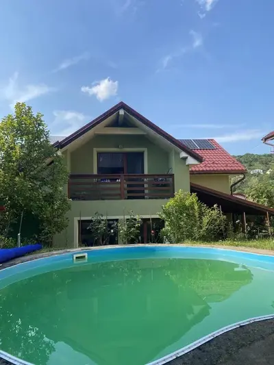 Casa la cheie, str. Cascadei