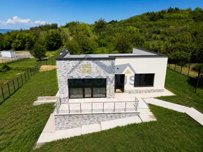 Casă nouă în Boldești-Scăeni | 180 mp utili | Terasă 23 mp