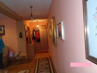 Apartament 3 camere, Zona Burdujeni Cuza Voda 3