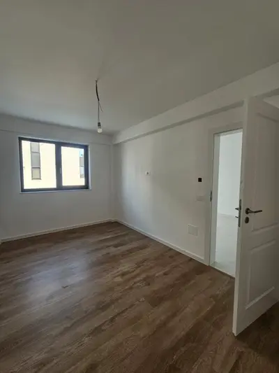 Apartament 3 camere- Magnolia Residence, zona Metro- Craiova