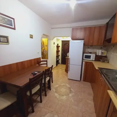 Chirie apartament, ultracentral, bl. Perla