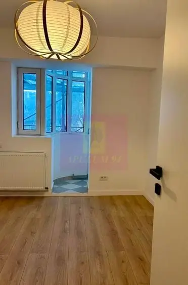 3 CAMERE DECOMANDAT zonaCALEA CĂLĂRAȘILOR – PIAȚA MUNCII