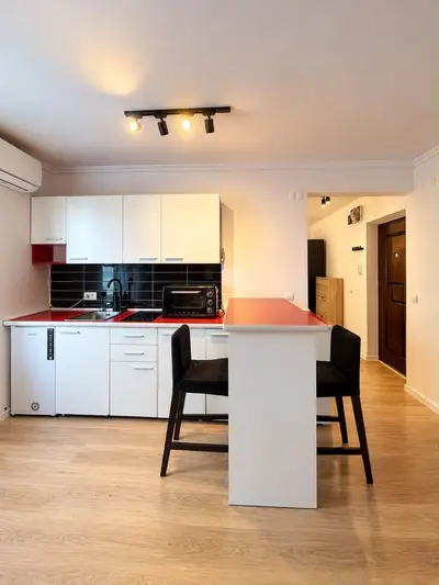 Apartament 1 cameră renovat | Central – Bălcescu | 5 min UVT | Priveliște superbă