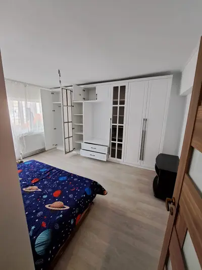 Apartament 2 camere, Zona Burdujeni Gara