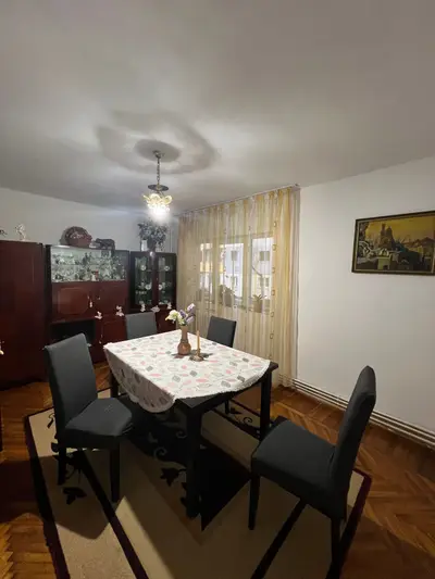 BRASADAS vinde ap 3 cam la PARTER in Manastur.