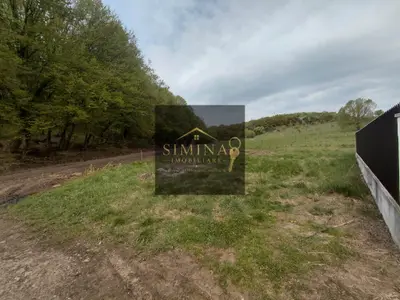 Teren intravilan 800 mp în Corunca, zona Pensiunii Boema