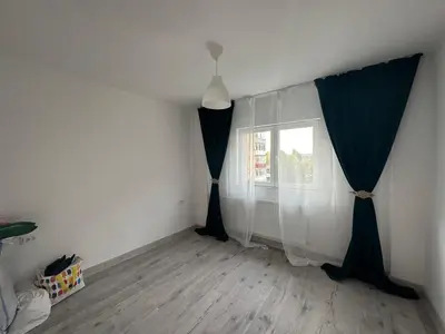 Apartament 2 camere de vanzare/zona Lujerului