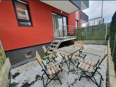 Apartament 1 camerea zona Avangarden!