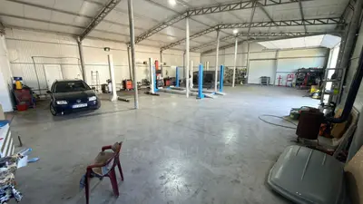 Spatiu - Comercial - 400mp - Service Auto - Complet Utilat