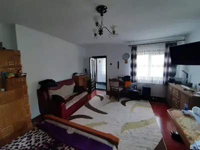 Casa 2 camere, Zona Burdujeni Gheorghe Doja