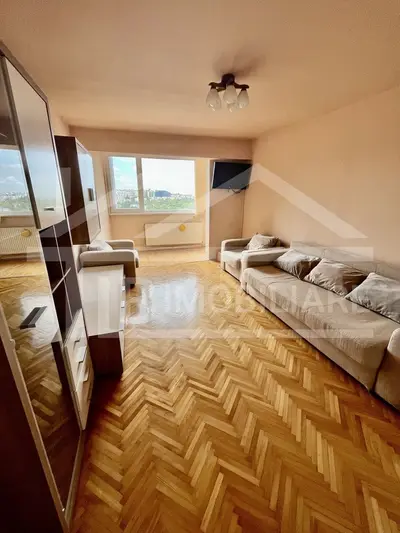 Apartament cu 3 camere, 70 mp, decomandat, Zona Fortuna
