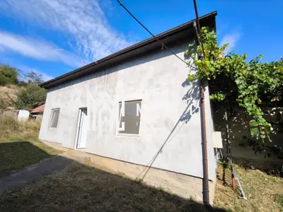 Casă de vânzare 3 camere | Ocna Sibiului | teren 1.010 mp