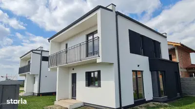 Duplex despartit de camera tehnica, 121 mp utili