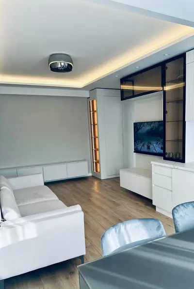 Apartament 3 camere, Zona Burdujeni industriala