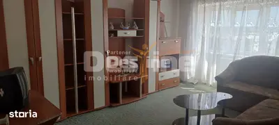 Apartament 3 camere, decomandat, etaj intermediar, zona Materna