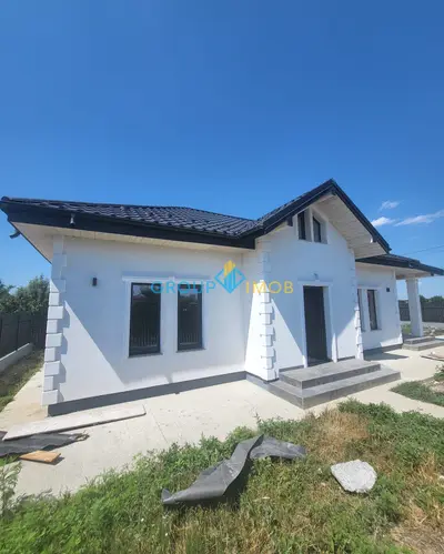 Casă nouă de vânzare utilata si mobilata Premium– Mărgineni, Bacău