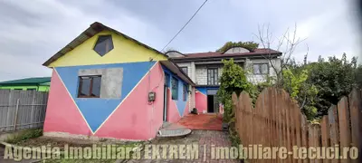 Casă şi spaţiu multifuncţional, bar, sală de evenimente în Brătuleşti