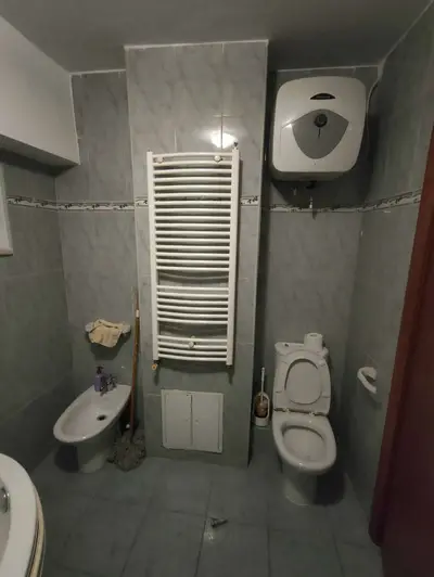 3 camere, zona Dacia, 93 mp, decomandat