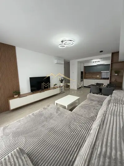 FIRST RENTAL | 2 Premium Rooms | Underfloor Heating – HERCESA Stellaris