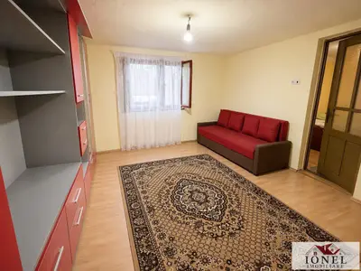 Casa de vanzare in zona Metes