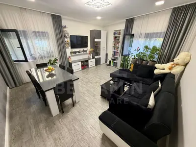 Apartament decomandat deosebit 3 camere 2 bai bloc 2020 cu parcare
