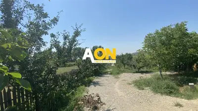 Teren de vanzare in zona Paclisa