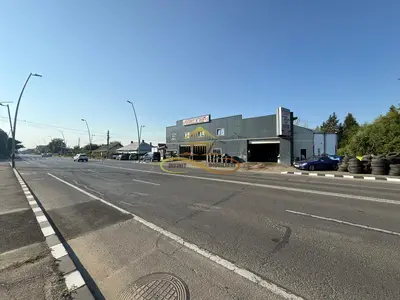 Spatiu comercial de inchiriat 500 mp, Calea Moinesti, Bacau