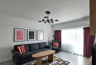 Oferta Speciala. Apartament 2 camere de închiriat, Centrul Civic