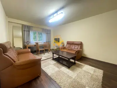 3 camere parter inalt, balcon, zona Nasaud-Dorobantilor-Piata Marasti