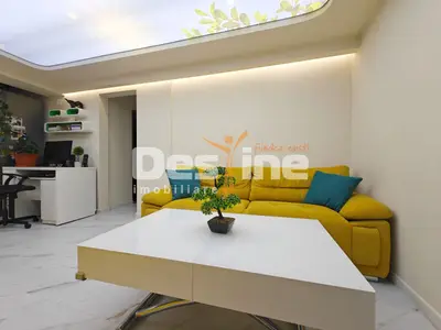 Apartament Superb 3 camere PLopeni 52.86 mp!