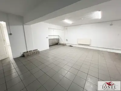 Spatiu comercial de inchirial in Alba Iulia, Cetate