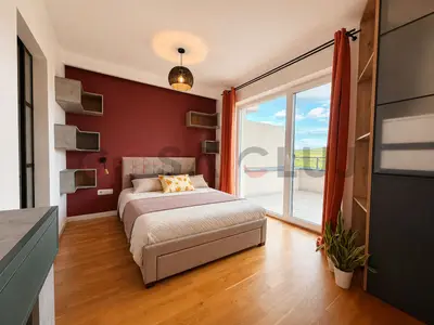 Apartament cu 3 camere, terasa 70mp, vedere panoramica