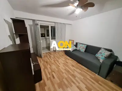Apartament 2 camere, Etaj Intermediar, Zona Parc Cetate