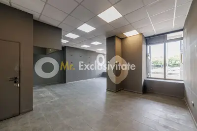 Spațiu comercial stradal zona Ramada - Calea București