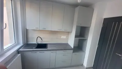 Apartament 3 camere, decomandat, complet renovat – gata de mutare!
