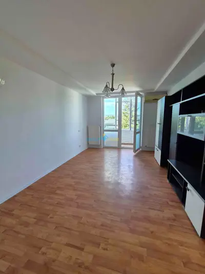 Apartament 3 camere decomandate ultracentral liceul de arte