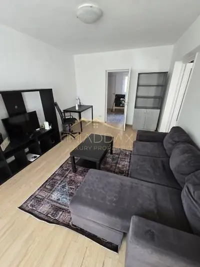 Inchiriere 2 camere Victoriei/Metrou/2 Balcoane/Recent renovat