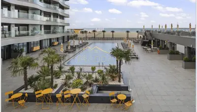 Apartament LUX***Vedere catre MARE***Complex cu piscina//MAMAIA