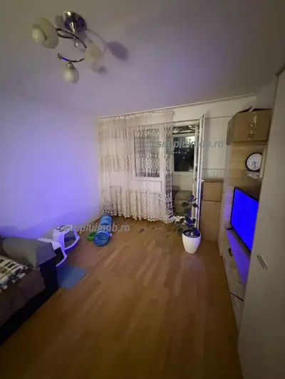 Decomandat 2 Camere Piata Sudului