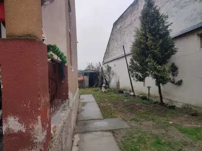 BRASADAS vinde vinde casa 4 cam. teren 5 ari 117mp.
