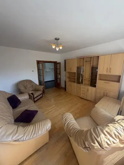 Apartament cu 3 camere – spațiu și confort în zona Autogării