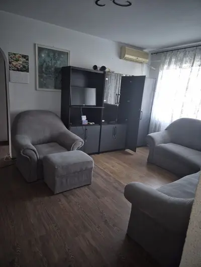 Apartament 3 camere zona Jean Steriadi - Auchan Titan