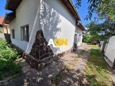 Casa 6 Camere, Teren 695mp, Zona Cetate F Buna